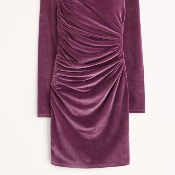 🔥HOST PICK🔥Abercrombie & Fitch Asymmetrical Ruched Velvet Midi Dress - Picture 2 of 5